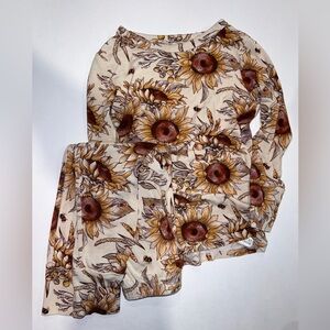 - [ ] Posh Peanut Sunflower Classic pajama set